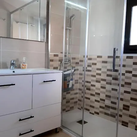 Apartamento Montferrant Apartment